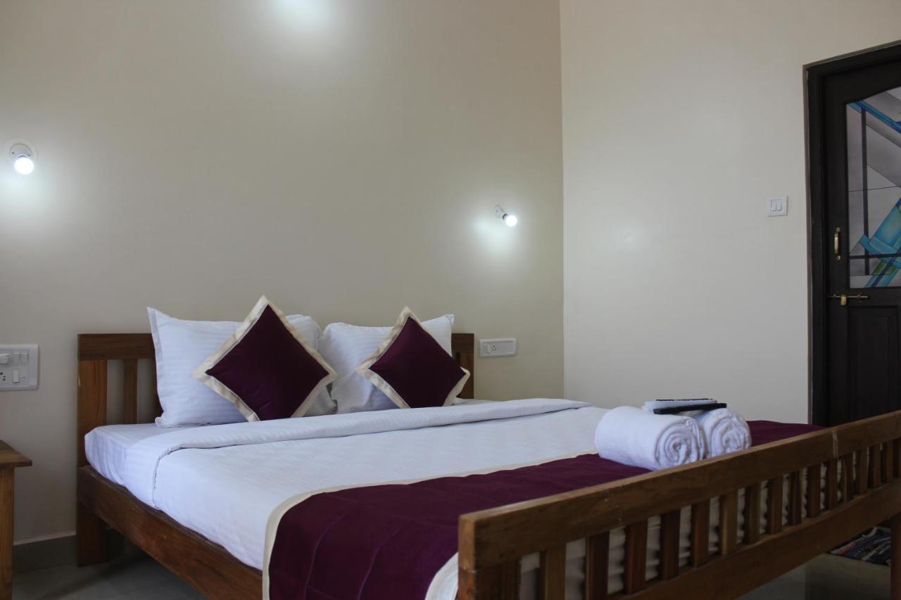 My Sea Side Hotel Бага Экстерьер фото